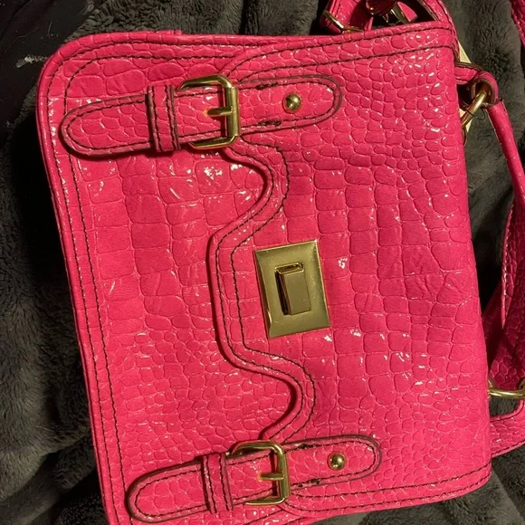 Pink purse - Picture 3 of 6